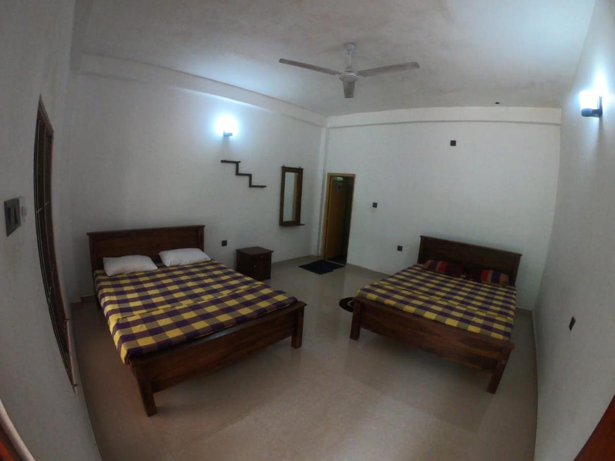Punkalasa Tourist Lodge Anuradhapura Eksteriør billede